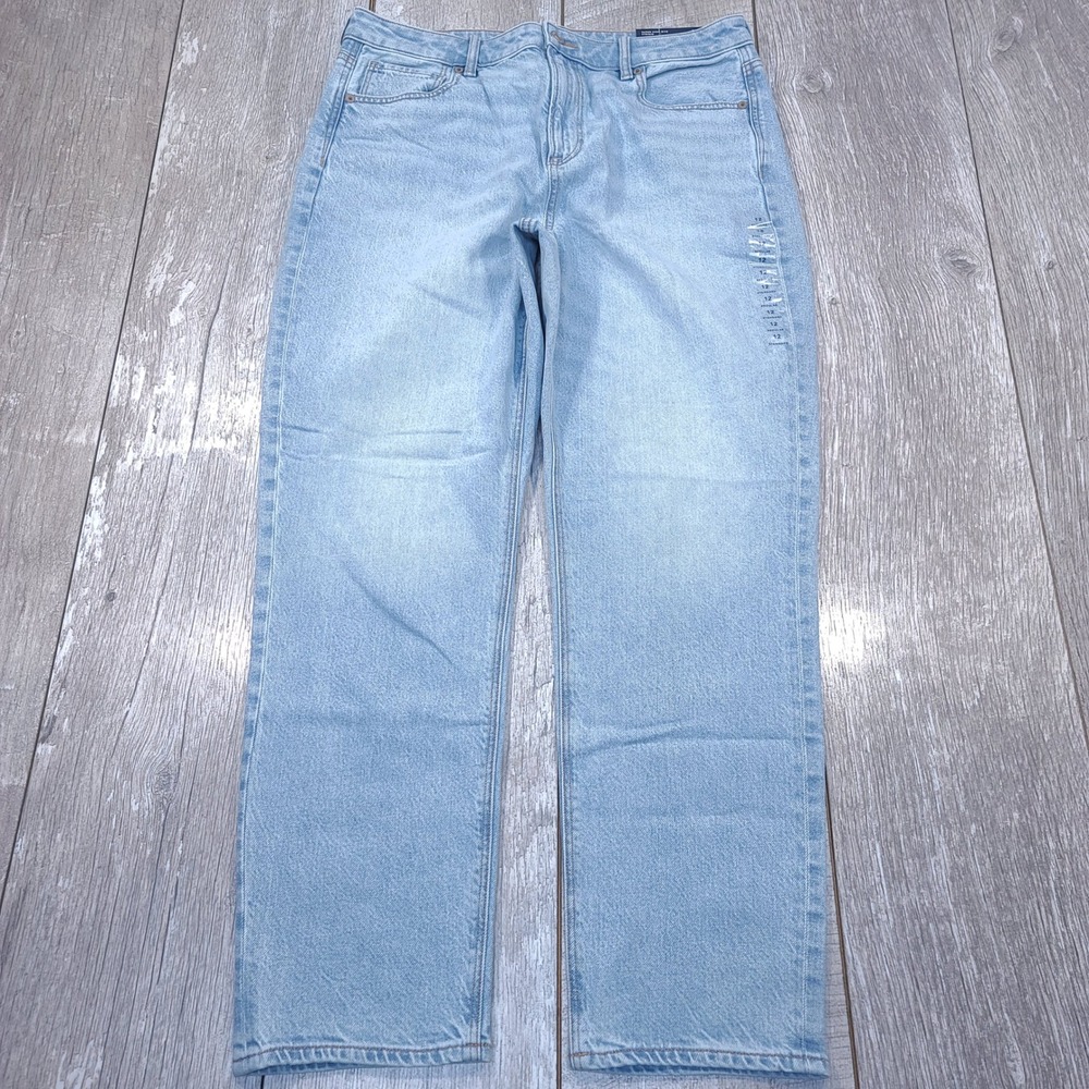 American Eagle Mom Jeans Womens 12 Blue Super High Rise Strigid Light Wash